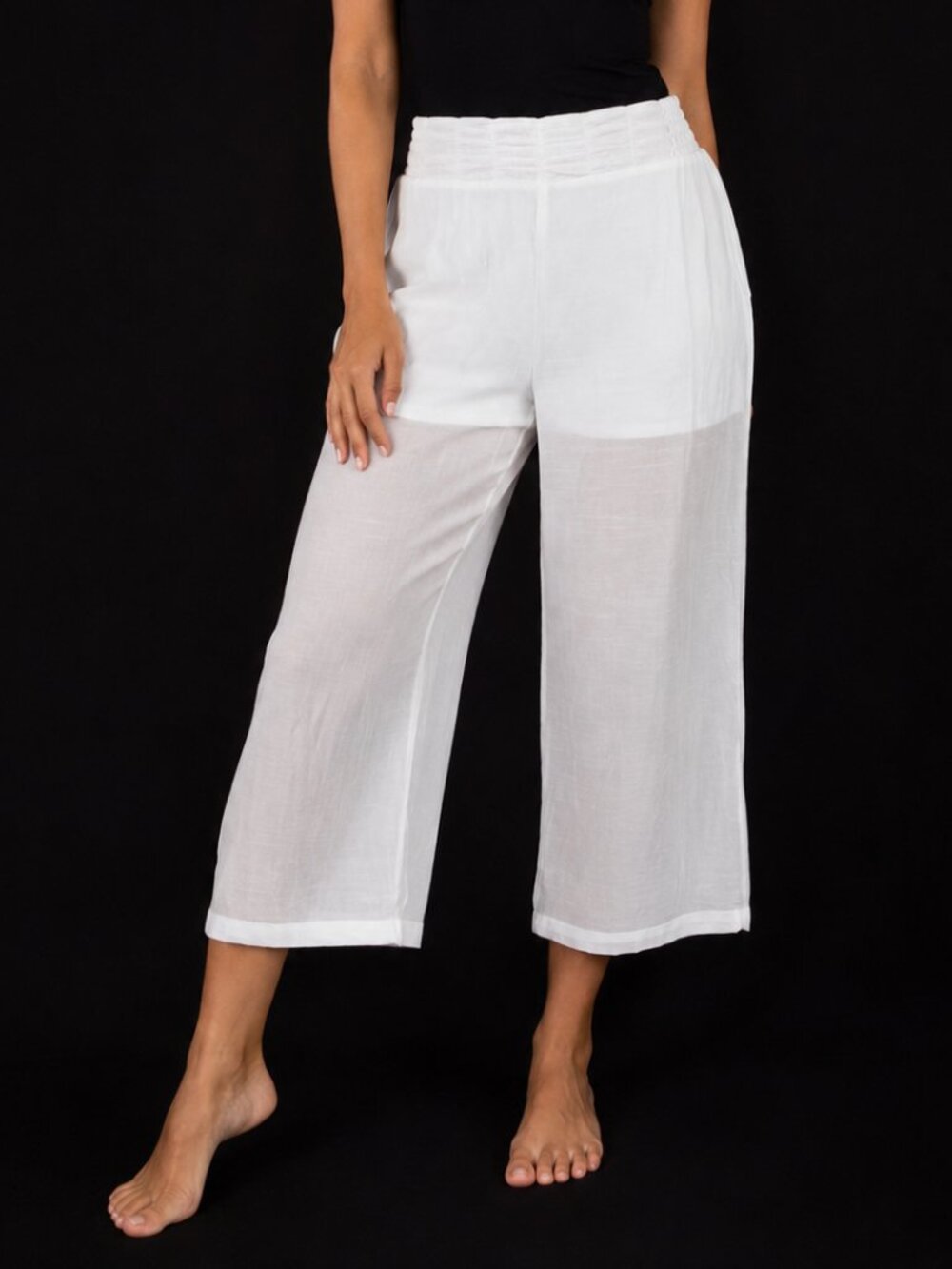BCX Women’s White Smocked Waist Sheer Wide Leg Cropped Pants, XL